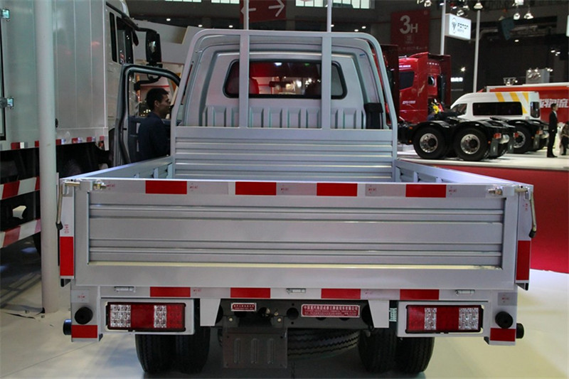 重汽王牌 W1系 1.8L 61馬力 柴油 2.5米 國四雙排欄板微卡(CDW5030CCYS3M4)