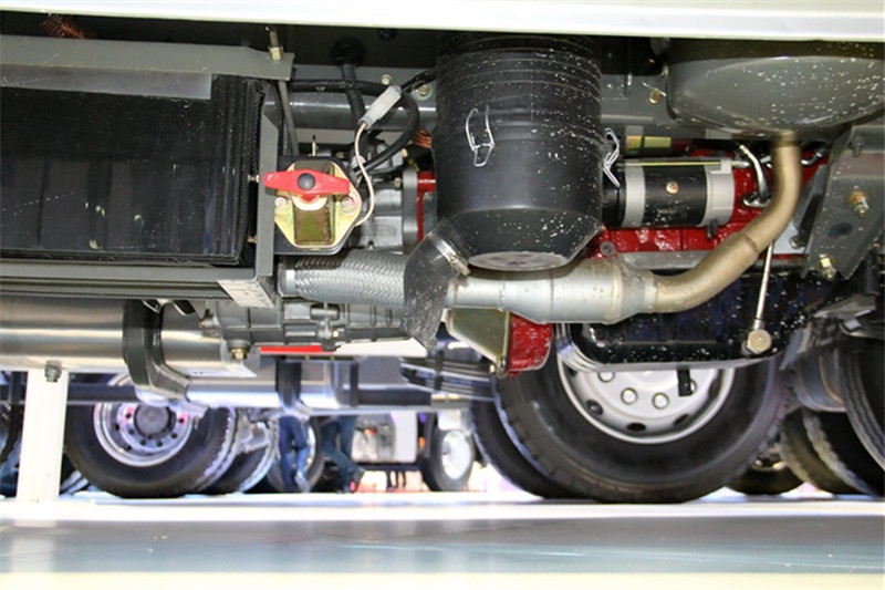 重汽王牌 W1系 1.8L 61馬力 柴油 2.5米 國四雙排欄板微卡(CDW5030CCYS3M4)