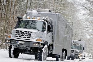 奔馳 Zetros重卡 330馬力 6X6 國(guó)五廂式載貨車(型號(hào)2733)