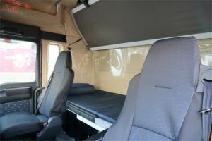 中國重汽 汕德卡SITRAK C7H重卡 480馬力 6X4 LNG國六牽引車(ZZ4256V384HF1LB)