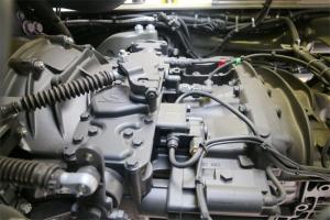 中國重汽 汕德卡SITRAK C7H重卡 480馬力 6X4 LNG國六牽引車(ZZ4256V384HF1LB)