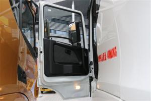 華菱 漢馬H9 旗艦版 530馬力 6X4 國(guó)五牽引車(HN4250A46C4M5)