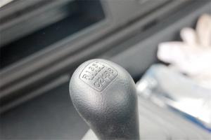廣汽日野 700系列重卡 300馬力 4X2 國五轎運(yùn)車底盤(平頂)(YC1180FH8JW5)
