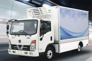 吉利遠(yuǎn)程 E200 4.5T 3.9米單排廂式純電動(dòng)冷藏車(chē)(DNC5042XLCBEVK3)
