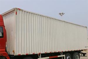 福田 歐曼新ETX 6系重卡 280馬力 8X2 國五9.6米廂式載貨車(BJ5313XXY-AC)