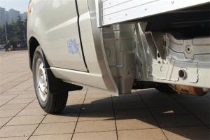 福田 祥菱V1 1.5L 112馬力 汽油/CNG 國(guó)五3.05米單排欄板微卡(BJ1036V4JL6-T5)