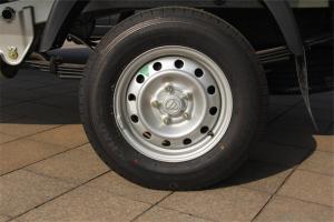 福田 祥菱V1 1.5L 112馬力 汽油/CNG 國(guó)五3.05米單排欄板微卡(BJ1036V4JL6-T5)