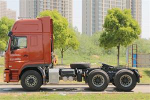 聯(lián)合卡車(chē) U420重卡 420馬力 6X4 國(guó)五牽引車(chē)(QCC4252D654-4)