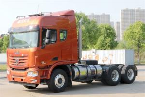 聯(lián)合卡車(chē) U440重卡 440馬力 6X4 國(guó)五LNG牽引車(chē)(速比3.7)(QCC4252N654-1)