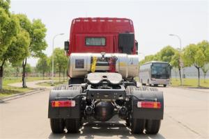 聯(lián)合卡車(chē) U380重卡 380馬力 6X4 國(guó)五LNG牽引車(chē)(QCC4252N654-2)