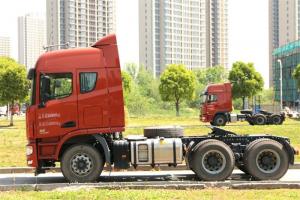 聯(lián)合卡車(chē) U550重卡 550馬力 6X4 國(guó)五牽引車(chē)(漢德后橋)(QCC4252D654-1)