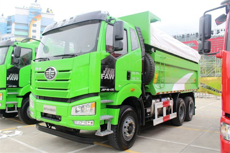 一汽解放 J6P重卡 350馬力 6X4 國(guó)五6.2米LNG自卸車(chē)(CA3250P66L2T1E24M5)