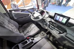 上汽躍進(jìn) 快運(yùn)C500-33 150馬力 4×2 國六 載貨車底盤（SH1043ZFDDWZ1）