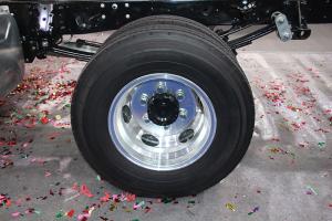 上汽躍進(jìn) 快運(yùn)C500-33 150馬力 4×2 國六 載貨車底盤（SH1043ZFDDWZ1）