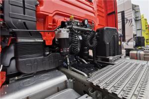 中國重汽 汕德卡SITRAK C7H 奢華版 540馬力 6X4 國五牽引車(ZZ4256V324HE1B)