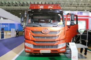 一汽解放青汽 龍VH 2.0版 240馬力 4X2 6.65米 國五廂式載貨車(CA5189CCYPK2L2E5A80)