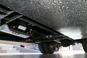江鈴 凱銳800EV 4.5T 4.2米單排廂式 107.52kWh 純電動輕卡載貨車(JX5043XXYTG25BEV)