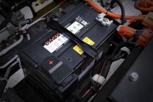 江鈴 凱銳EV 4.5T 4.15米單排 73kWh 純電動廂式輕卡載貨車(JX5043XXYTGA25BEV)