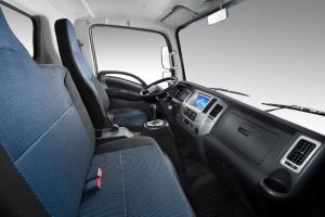 遠(yuǎn)程汽車(chē) E200 標(biāo)配版 4.14米單排廂式 96.76kWh 純電動(dòng)輕卡載貨車(chē)(DNC5042XXYBEVK3)