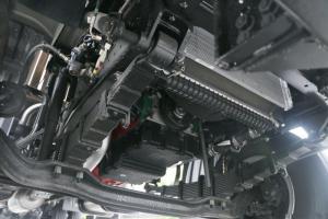 福田 奧鈴大黃蜂 210馬力 6.8米 國五排半廂式載貨車(BJ5186XXY-A1)
