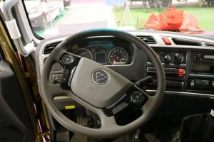 福田 奧鈴大黃蜂 210馬力 6.8米 國五排半欄板載貨車(BJ1186VKPFK-A1)