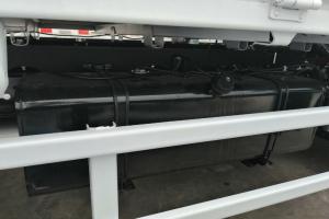 慶鈴 五十鈴KV100 115馬力 4.25米 國(guó)五單排欄板輕卡載貨車(QL1045AMHA)