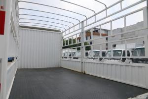 慶鈴 五十鈴KV100 98馬力 4.17米 國(guó)五單排倉柵式輕卡載貨車(QL5041CCYA6HAJ)