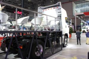 慶鈴 五十鈴巨咖 420馬力 4X2 國五牽引車(QL4180W1KDR)