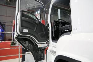 慶鈴 五十鈴巨咖VC66 2020版 520馬力 6X4 國六AMT自動擋牽引車(QL4250WUNDZ)
