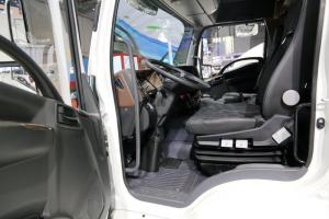 慶鈴 五十鈴巨咖VC66 2020版 520馬力 6X4 國六AMT自動擋牽引車(QL4250WUNDZ)