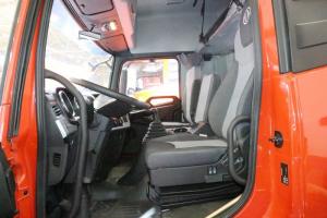 東風(fēng)商用車 天錦KR 190馬力 4X2 5.8米 國六載貨車底盤(DFH5180CCYE3)