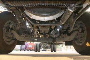 東風(fēng)商用車 天錦KR 230馬力 4X2 8米 國六廂式載貨車(DFH5180XXYE8)
