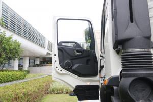 東風(fēng)商用車 天錦KR 230馬力 4X2 國六排半載貨車底盤(DFH1180E7)