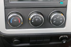 東風(fēng)商用車 天錦KR 230馬力 4X2 6.75米 國五排半欄板載貨車(DFH1180E3)