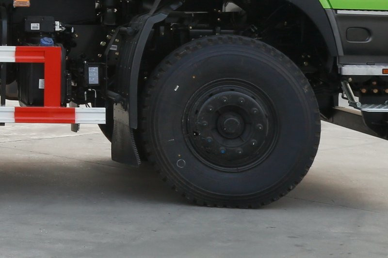 東風(fēng)商用車 天龍KC重卡 420馬力 6X4 5.8米 國(guó)五自卸車(DFH3250A8)