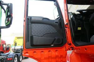 中國重汽 汕德卡SITRAK C7H重卡 540馬力 6X4 國五自動擋牽引車(AMT手自一體)(ZZ4256V324HE1B)