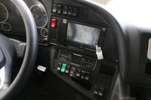 中國重汽 汕德卡SITRAK C7H重卡 540馬力 6X4 國五自動擋牽引車(AMT手自一體)(高頂)(ZZ4256V324HE1B)