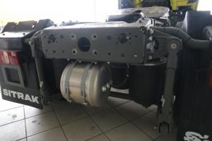 中國重汽 汕德卡SITRAK C7H重卡 540馬力 6X4 國五自動擋牽引車(AMT手自一體)(高頂)(ZZ4256V324HE1B)