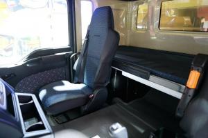 中國(guó)重汽 汕德卡SITRAK C7H重卡 440馬力 8X4 國(guó)六工程自卸車(chē)(ZZ3316N406MF1)