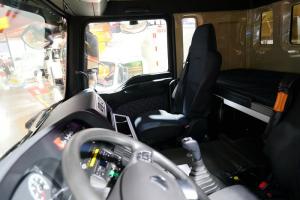 中國(guó)重汽 汕德卡SITRAK C7H重卡 440馬力 8X4 國(guó)六工程自卸車(chē)(ZZ3316N406MF1)