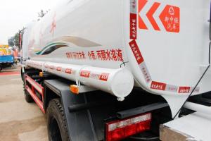 東風(fēng) 福瑞卡F11 129馬力 4X2 國(guó)五 噴灑車(chē)(EQ5110GPS8BDCAC)