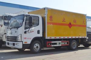 解放 虎VH 120馬力 4X2 國五 單排易燃?xì)怏w廂式運(yùn)輸車(5檔)(CA5045XRQP40K17L1E5A84)