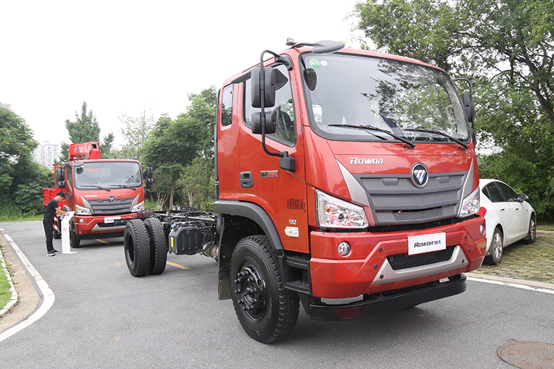 福田瑞沃 ES3-3900 160馬力 4×2 國(guó)六 隨車起重運(yùn)輸車（BJ5144JSQKPDA-03）