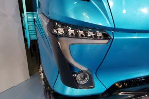 飛碟汽車 W5 130馬力 4×2 國六 4.18米 單排平板載貨車（FD1040W68K6-1） 