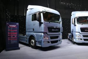 曼(MAN) TGX系列重卡 480馬力 4X2 國(guó)五 自動(dòng)擋牽引車(EfficientLine高效版)