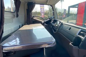 一汽解放輕卡 領(lǐng)途-4DD i-MT 150馬力 4×2 國(guó)六 單排 欄板載貨車