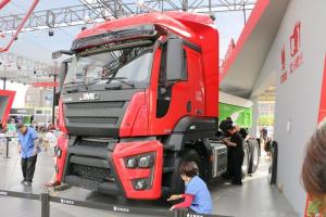 江鈴重汽 威龍重卡 420馬力 6X4 國五 牽引車(SXQ4250J4A3D5A)