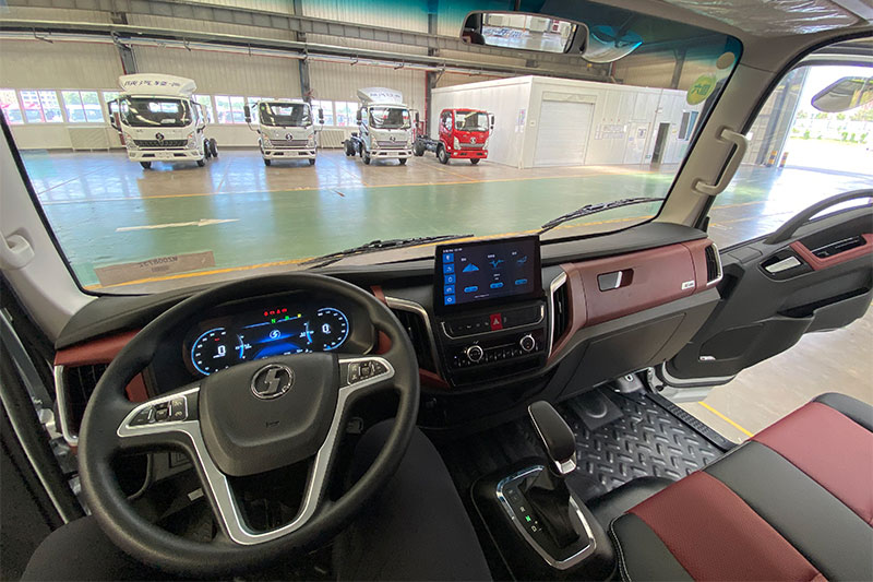 陜汽輕卡 K5000 160馬力 4×2 國(guó)六 廂式載貨車