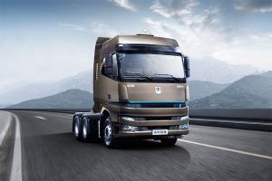 遠(yuǎn)程汽車(chē) 甲醇危險(xiǎn)品運(yùn)輸重卡 316kw 6×4 國(guó)六 牽引車(chē)(DNC4250GMW6)