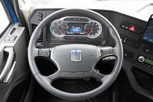遠(yuǎn)程汽車(chē) 甲醇重卡 316kw 6×4 國(guó)六 牽引車(chē)(DNC4250GM6) 高速版本（最高車(chē)速110km/h）